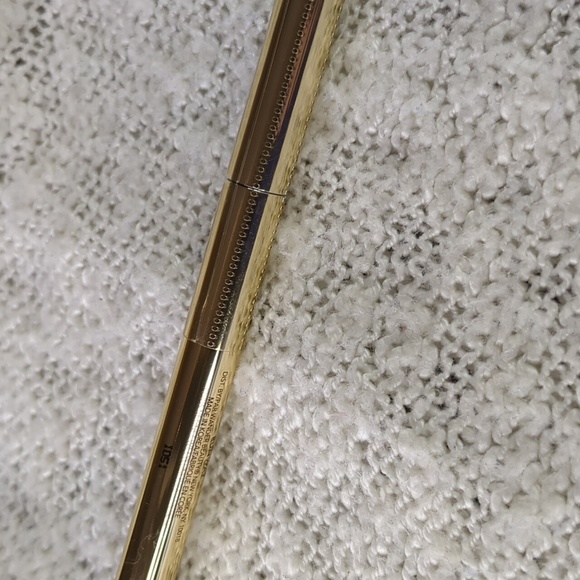 Wander Beauty High Line Liquid Eyeliner in Runway, 0.6ml/0.02fl oz - Picture 3 of 8